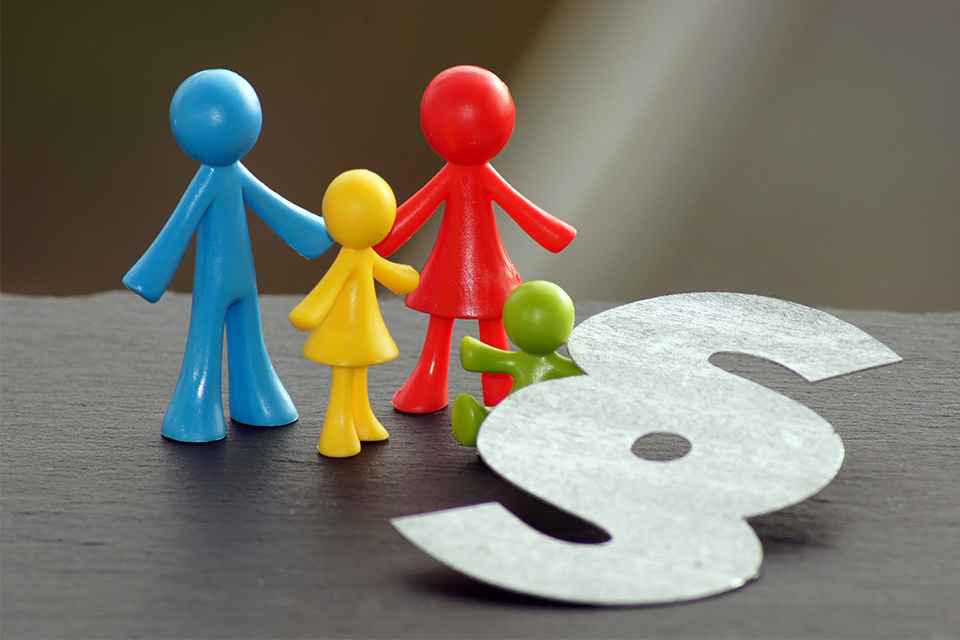 Symbol Familie und Paragrafenzeichen